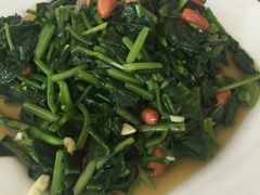 -溢心园香河肉饼总店