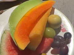 -芝小官毛肚火锅海鲜自助(苏州吴江区万宝店)