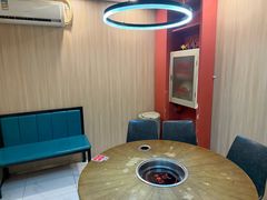 -牛串门串串香(东直门簋街总店)