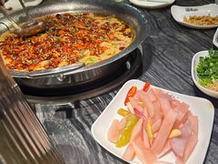-老船舫·现做活鲜鱼馆(东郊记忆店)