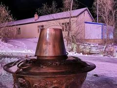 -果松木炭酸菜铜火锅·外婆参鸡汤