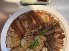 -潮界(LU·ONE凯德晶萃广场店)