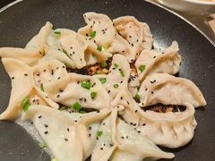 -小金鬼·煎饺·鸽子汤