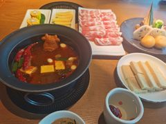 -呷哺呷哺(融创茂店)