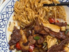 -李与白包子铺(桐梓林店)
