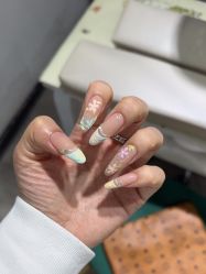-晨·艺美甲美睫