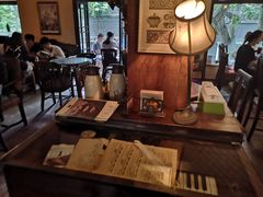 -古董花园(思南路42弄小区店)