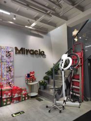 -Miracle集简美发沙龙
