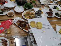 -洪忠涮烤王(嵩山路店)
