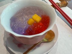 -荷风细雨·中国茶宴(世纪大道店)