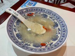 雪梨银耳汤-71号豆汤饭·成都小馆(城中汇店)