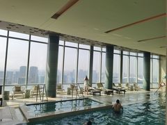 -成都华尔道夫酒店游泳池