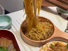-嗨辣小聚·盘锦河蟹·海鲜烧烤龙虾(盘锦十年好店)