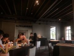-穹六人间 people 6(岳阳路店)