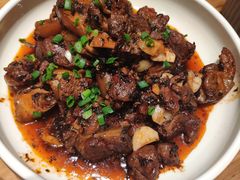 乡里盐菜烧猪脚-渔乡米香·剁椒鱼头(四方坪店)