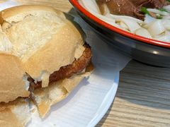 -滋味满屋美食坊(上海街店)