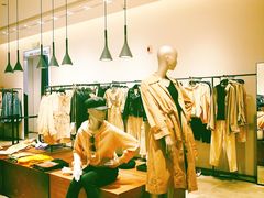 -URBAN REVIVO(西安Momopark店)