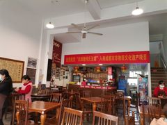 大堂-天回镇何氏豆腐(总店)