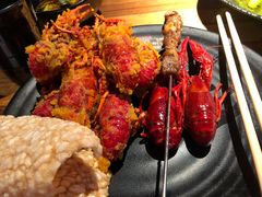 咸蛋黄小龙虾-红盔甲·小龙虾(人民广场店)