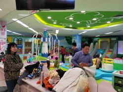 -孩子王童乐园(洛阳万达店)