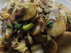 牛肉炒年糕-凡老头米线砂锅(古荡新村西粮站)