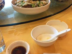 -山明水秀大饭店