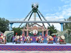 -七彩云南欢乐世界