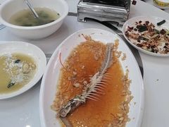 -丹水桥地锅鱼·翘嘴鲌·地方特色全鱼宴(丹江口大坝店)