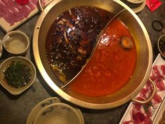 -小龙坎火锅(湖滨银泰in77店)