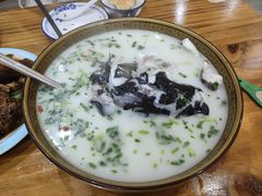 奶汤鱼头-美顺香食府鱼头老店(雪野湖店)