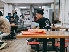 大堂-草桥清真牛肉锅贴扁食店