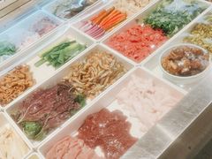 自助取餐区-湘村小灶·地道长沙菜·本地人优选(万家丽路店)