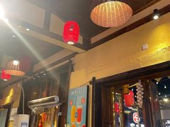 -富正毅三下锅·湘西韵味(天门山索道店)