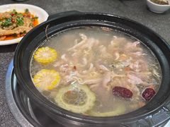 -野迹·石橄榄鸡·烧烤(新洲店)