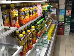 -全家便利店(世贸丽晶城店)