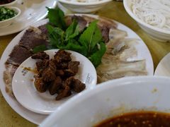 -桥香园云南过桥米线(金马碧鸡店)