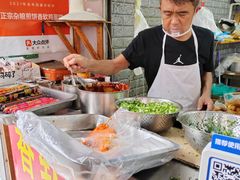 -正宗杂粮煎饼香软鸡蛋饼