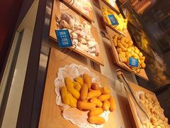自助取餐区-蒙肥羊·酸汤潮牛·鲜牛肉火锅烤肉自助(岗顶店)