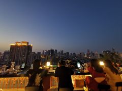 -萨芭蒂高空花园餐酒吧