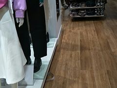 -优衣库(哈尔滨中央大街店)
