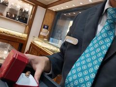 -品真阁华夏典当行(四通桥店)