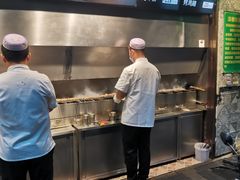 -贯贯吉·清真餐厅(浙江中路店)