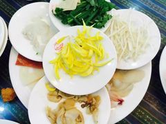-桥香园云南过桥米线(金马碧鸡店)