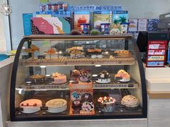 面包甜点陈列柜-DQ·蛋糕·冰淇淋(川沙东海岸店)