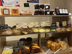 -沁屋面包店(人民东路店)