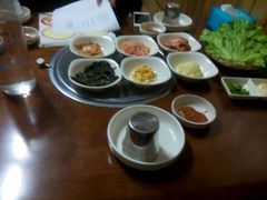 -亲昵春川鸡排(韩国美食街店)