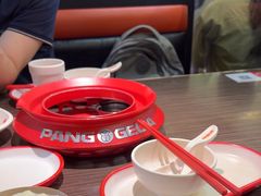 -胖哥俩肉蟹煲(湖滨银泰in77店)