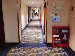 -怡华威斯达酒店(重庆医科大学附属儿童医院店)