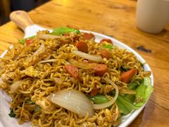 火腿炒方便面-小俩口烧烤东北菜(双井店)