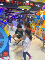 -蹦蹦乐园(南桥百联店)